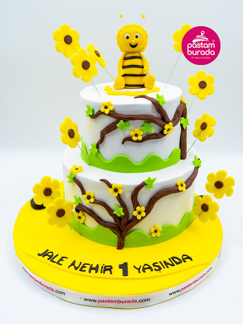 Arı Konsept Pasta Tasarımı
