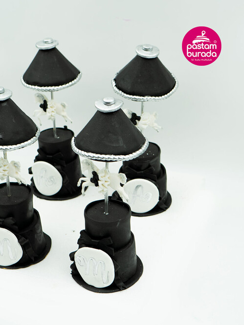 Atlı Karınca Model Cupcake