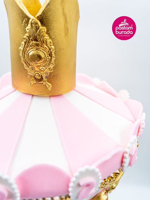 Atlı Karınca Temalı Pembe Pasta