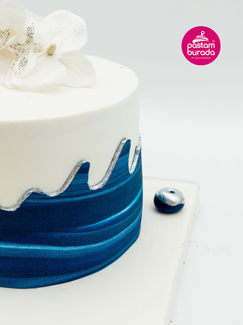 Beyaz Çiçekler Mermer Desen Konsept Pasta