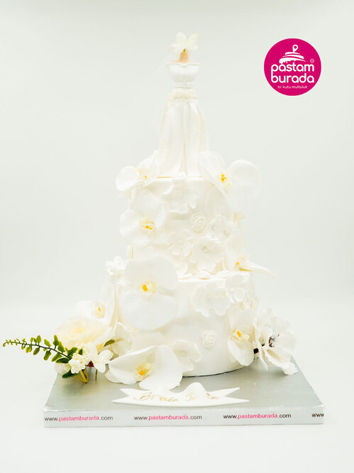 Bride Gelinlik Tasarım Pasta
