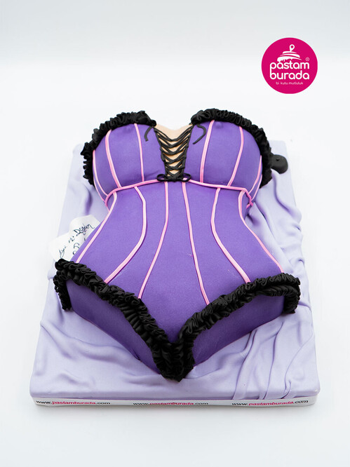 Büstiyer Temalı Konsept Pasta