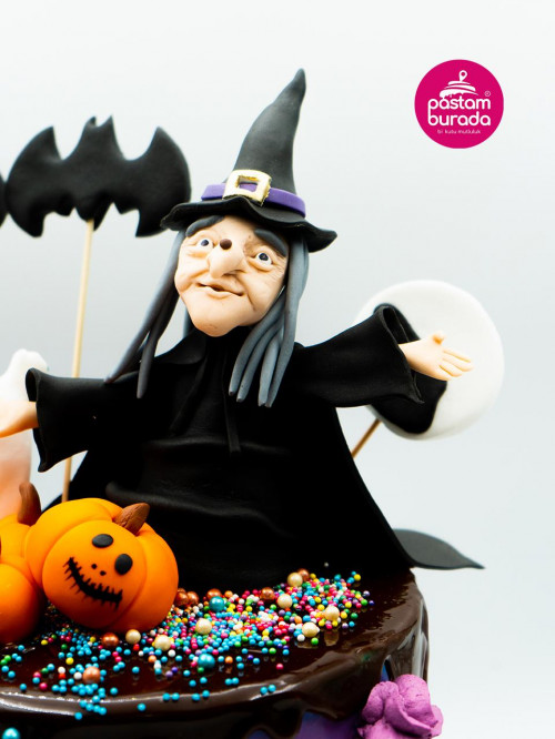 Cadı Model Halloween Konsept Pasta
