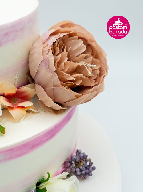 Çiçek Detaylı Naked Pasta