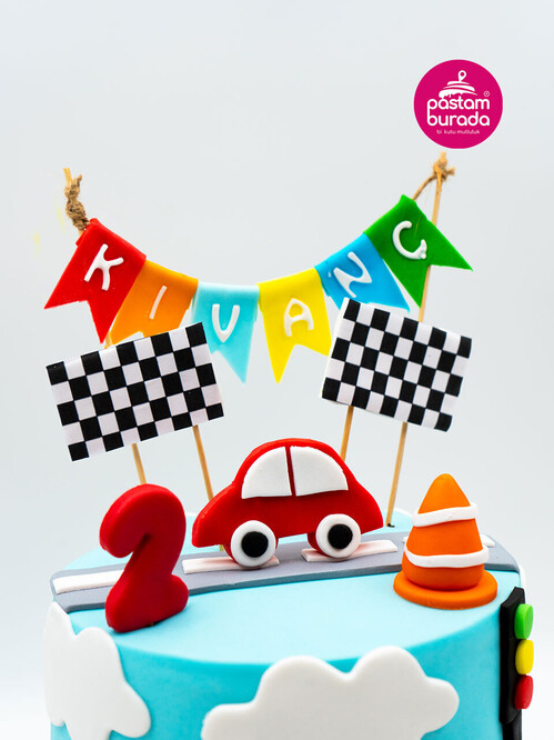 Renkli Araba Temalı Pasta