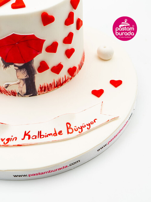 Kalp Detaylı Konsept Pasta