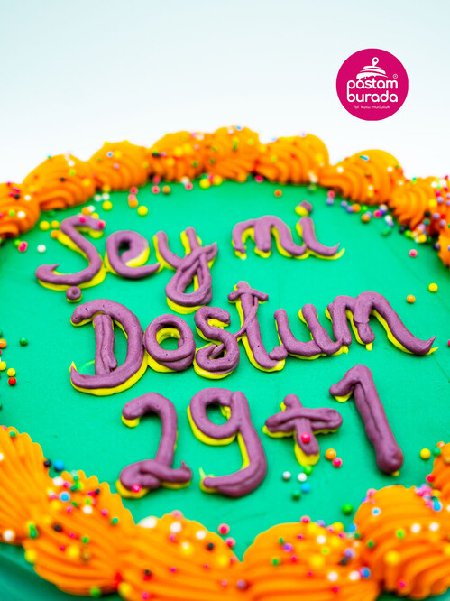 Kremalı Font Konsept Minimal Pasta