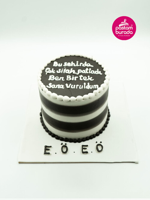 Kremalı Minimal Konsept Pasta