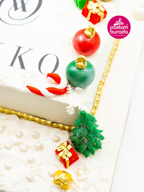 Logolu Yılbaşı Konsept Pasta