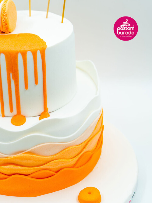 Macaron Temalı Pasta