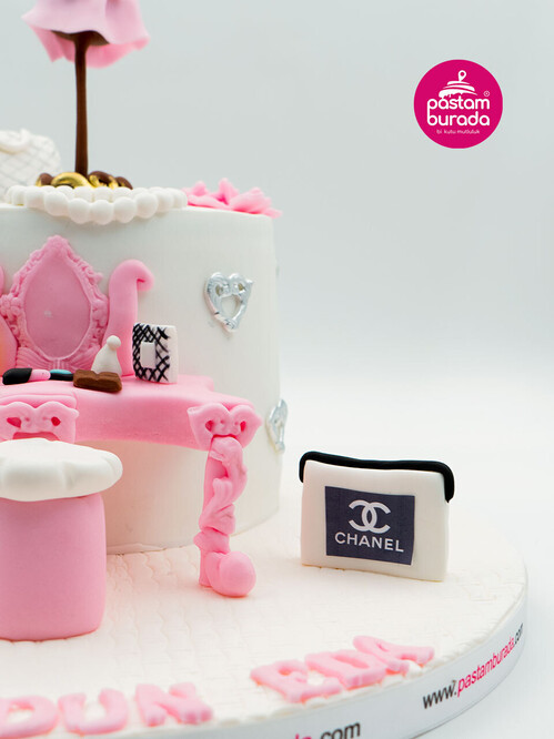 Makyaj Aynası Detaylı Konsept Pasta