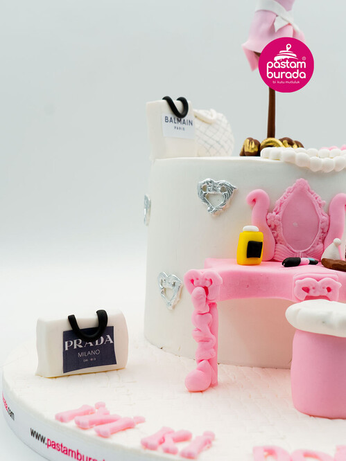 Makyaj Aynası Detaylı Konsept Pasta