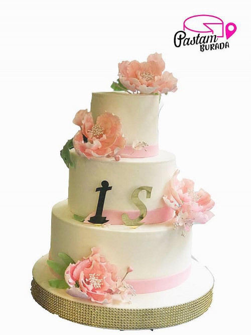 Pembe Çiçekli Nişan Pastası