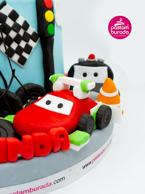 Şimşek Mquuen Konsept Pasta