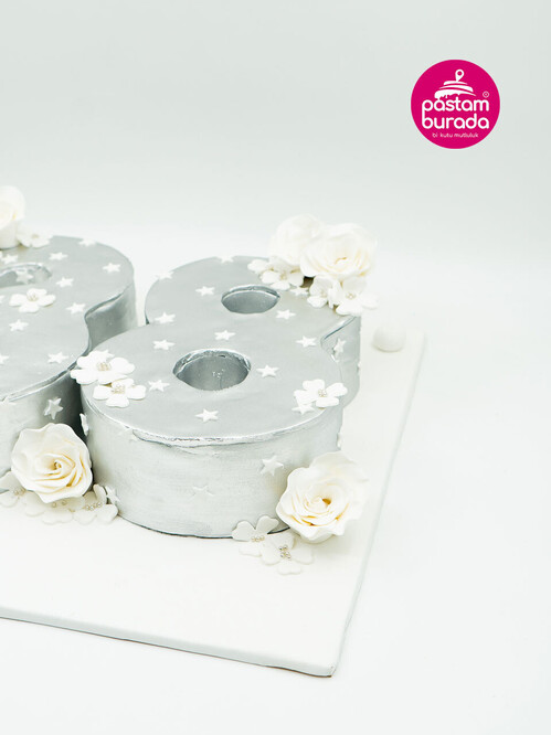 38 Rakamı Harfli Pasta