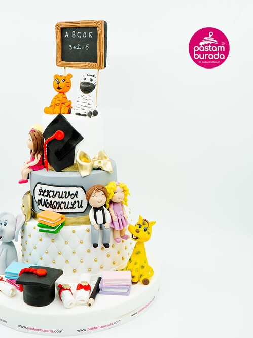 Anaokulu Özel Tasarım Pasta