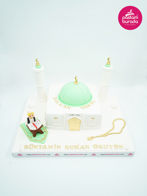 Cami ve Erkek Çocuk Konsept Pasta