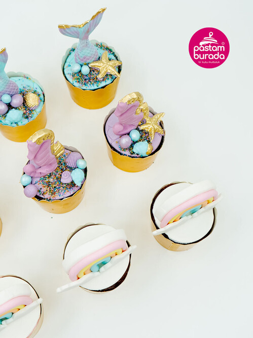 Deniz Kızı ve Unicorn Konsept Cupcake