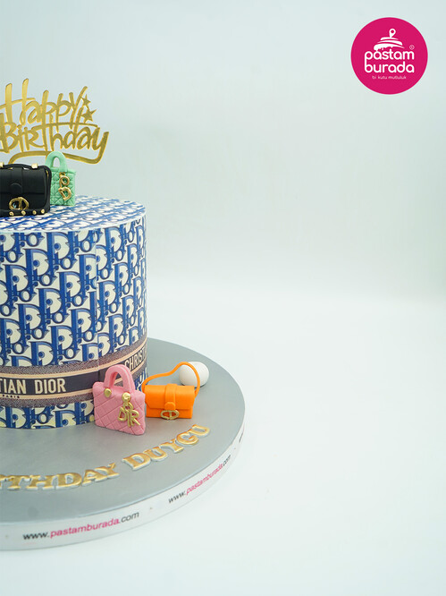 Dior Çanta Konsept Pasta