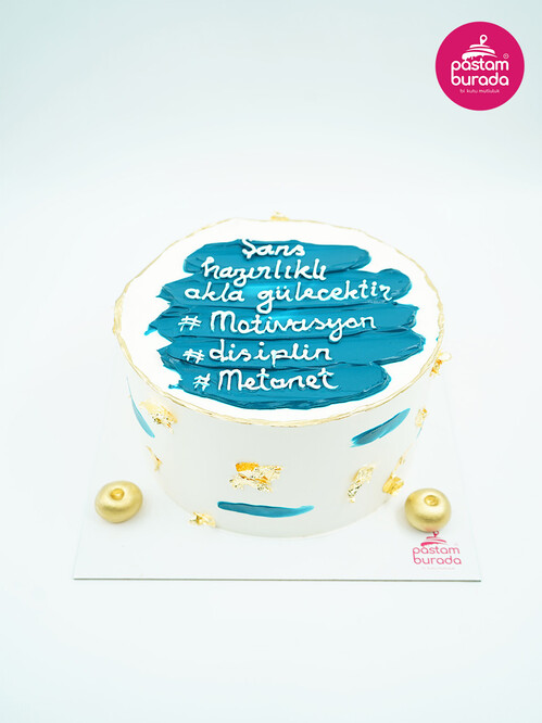 Gold Süslemeli Naked Pasta