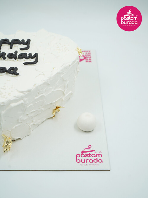 Gold Yaprak Süslemeli Naked Pasta