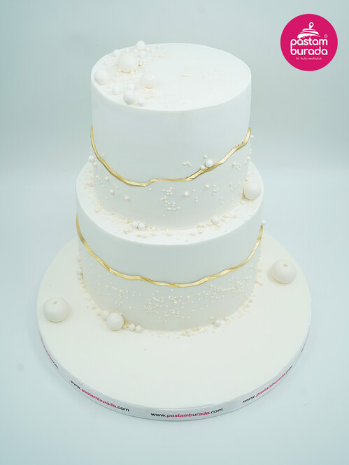 İnci Süslemeli Butik Pasta