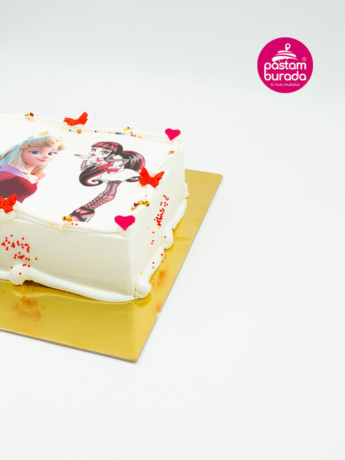 Kare Süslemeli Resimli Pasta