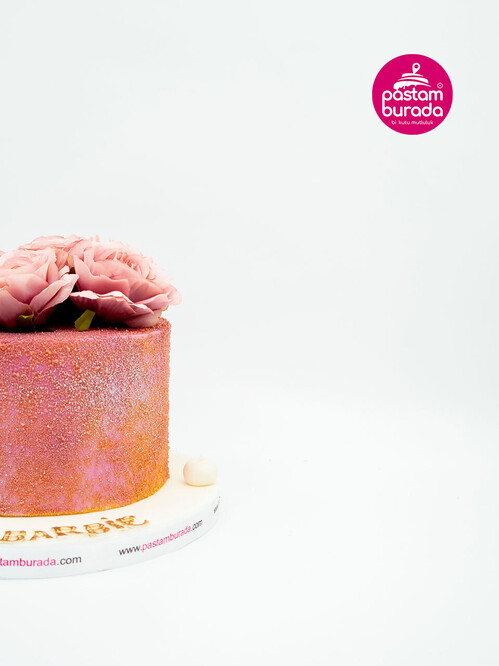 Pembe Çiçekli Butik Pasta