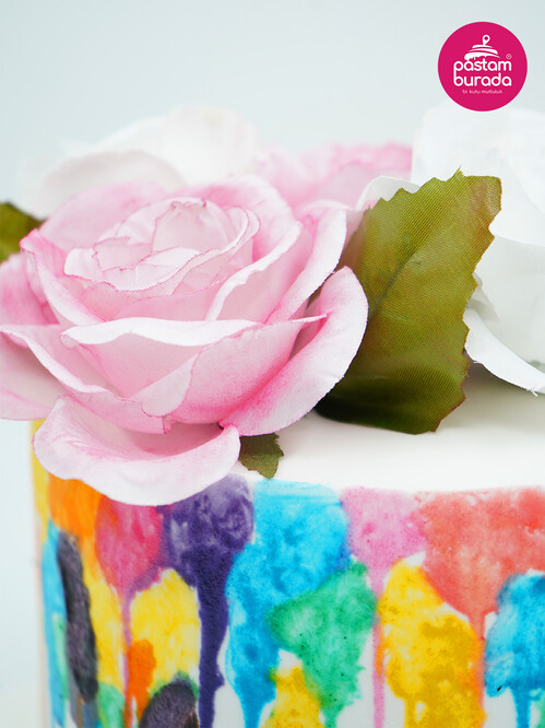 Rengarenk Boya Temalı Butik Pasta