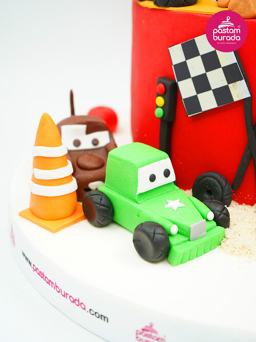 Şimşek Mquuen Butik Pasta