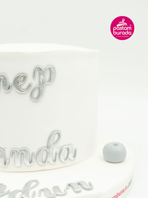 Soft Süslemeli Butik Pasta