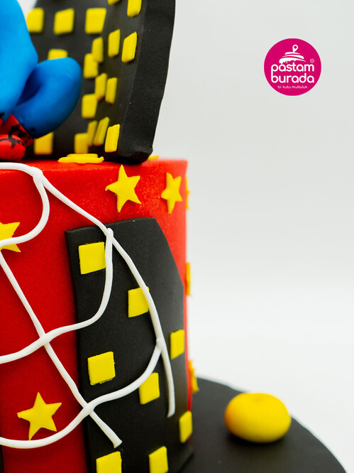 Spiderman Konsept Pasta