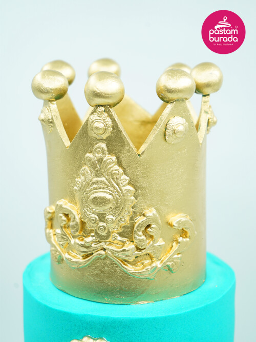 Taç Detaylı Konsept Pasta