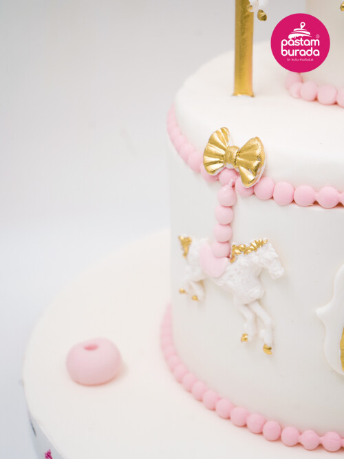 Atlı Karınca Tasarım Pasta