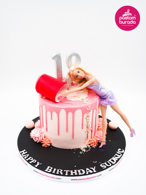 Barbie Konsept Tasarım Pasta