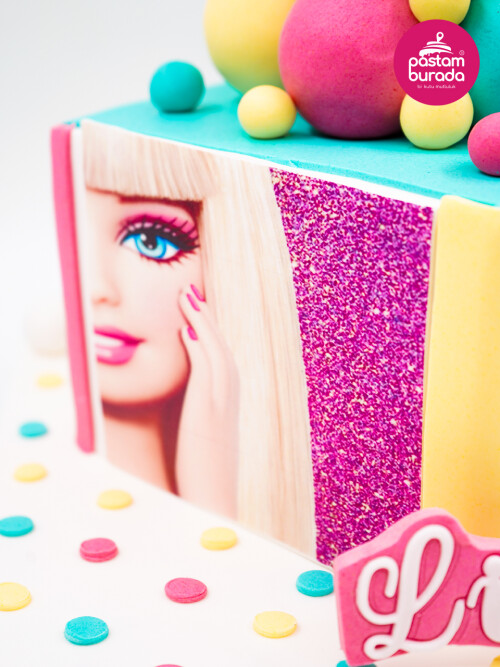 Barbie Tasarım Pasta