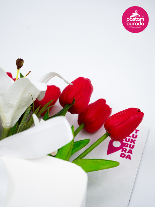 Çiçek Detay Naked Cake