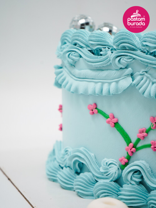 Disko Topu Detay Naked Cake