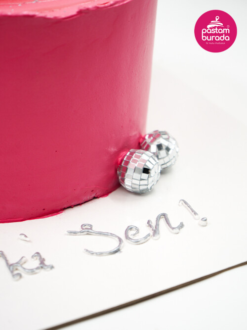 DiskoTopu Detay Pembe Naked Pasta