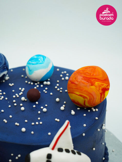 Gezegen Ve Roket Tasarım Pasta