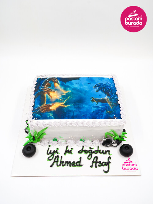 Godzilla Resimli Pasta