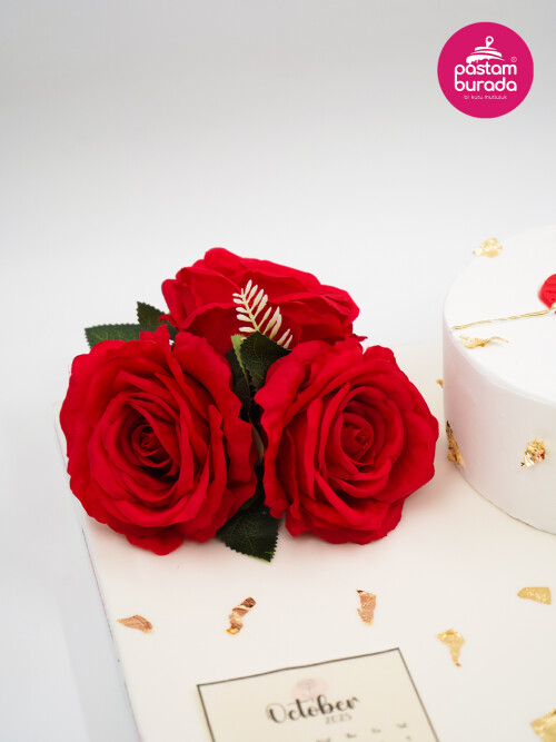 Gül Detay Naked Cake