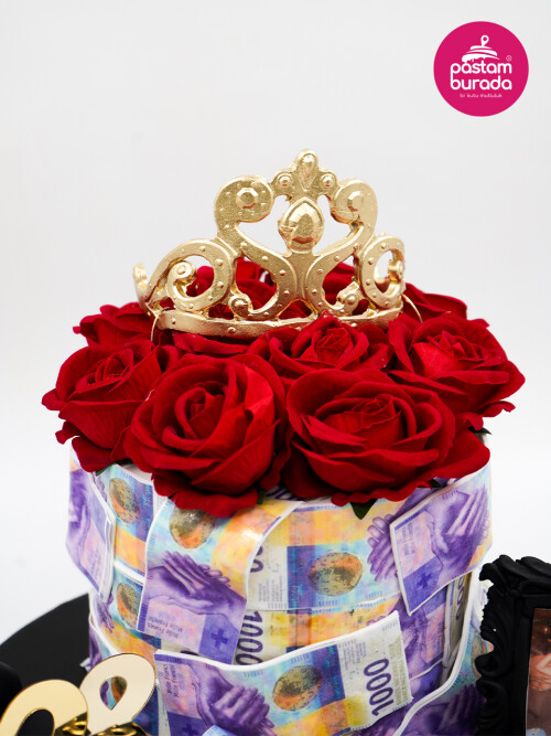 Gül Ve Taç Detay Tasarım Pasta