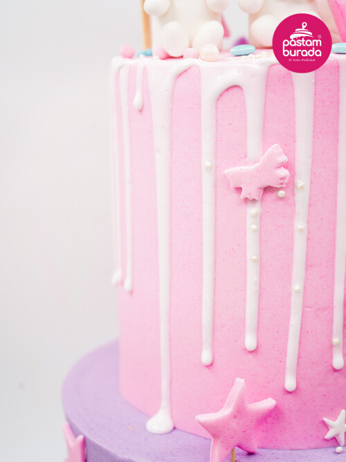 Hello Kitty Ve Kuromi Konsept Pasta