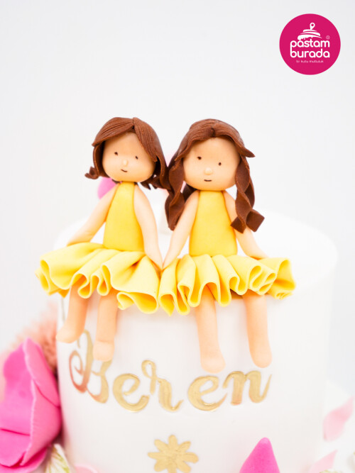 İkiz Kızlar Tasarım Pasta