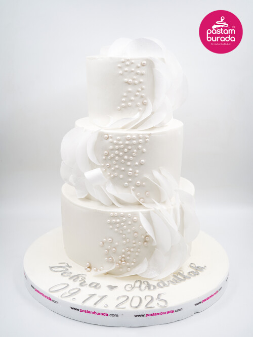 İnci Detay Nişan Pastası