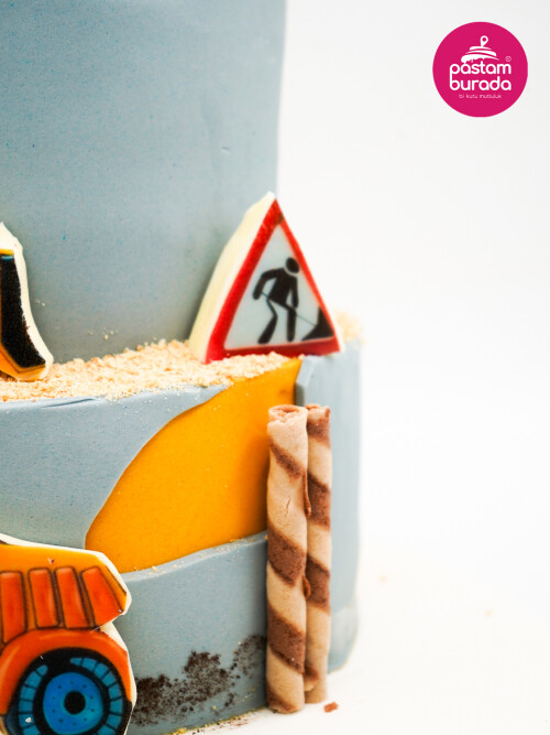 İş Makinesi Tasarım Pasta