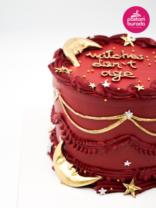 Kırmızı Ve Gold Detay Naked Cake