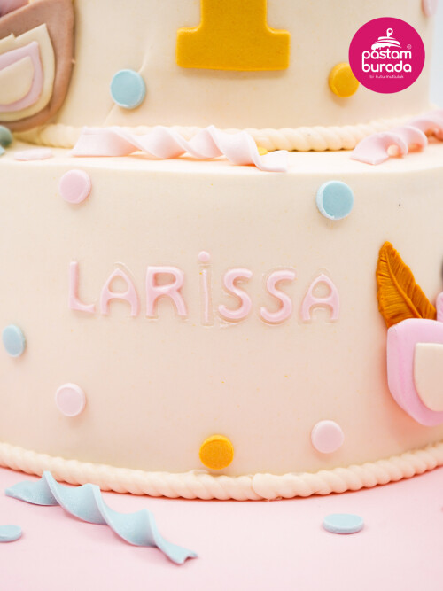 Kız Çocuk Figür Tasarım Pasta