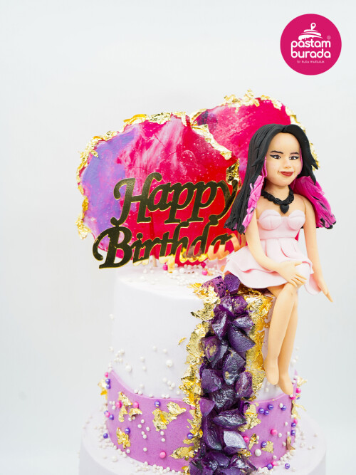 Kristal Ve Kadın Figür Tasarım Pasta